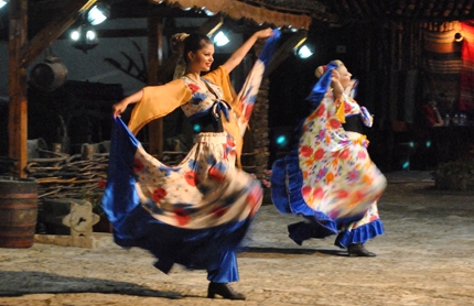 Национальные болгарские танцы