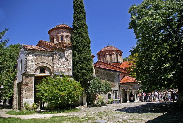 Монастыри Болгарии