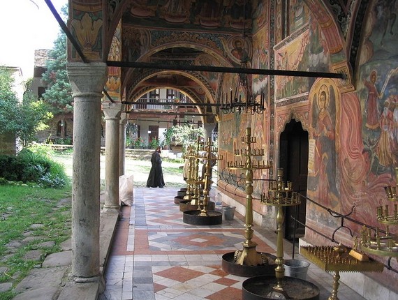 Троянский монастырь Болгария