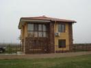 Новый двухэтажный дом  в красивой местности недалеку от реки – в районе Несебр